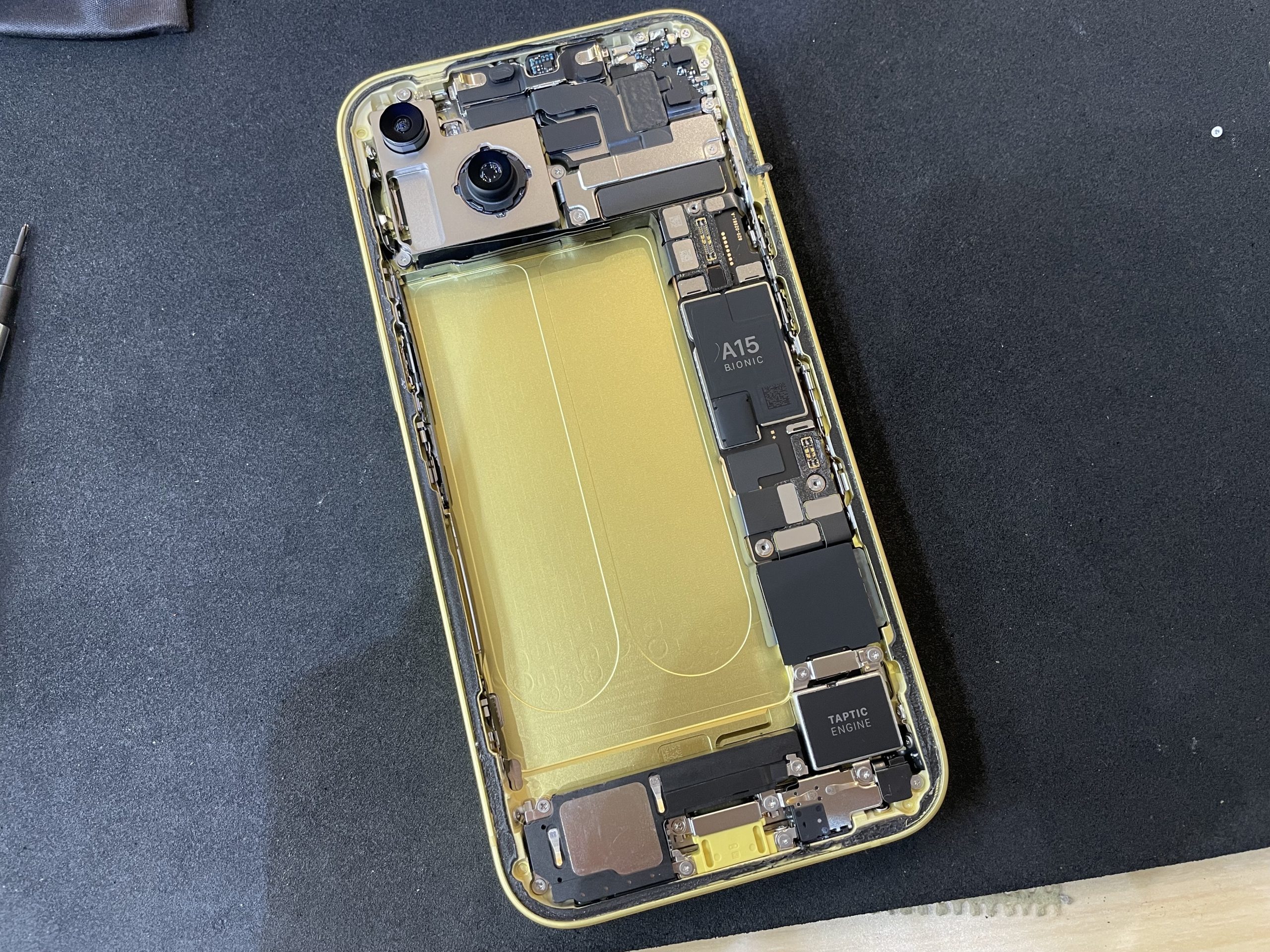 iPhone14のバッテリー初交換❗️近々修理メニューにも追加予定です！！