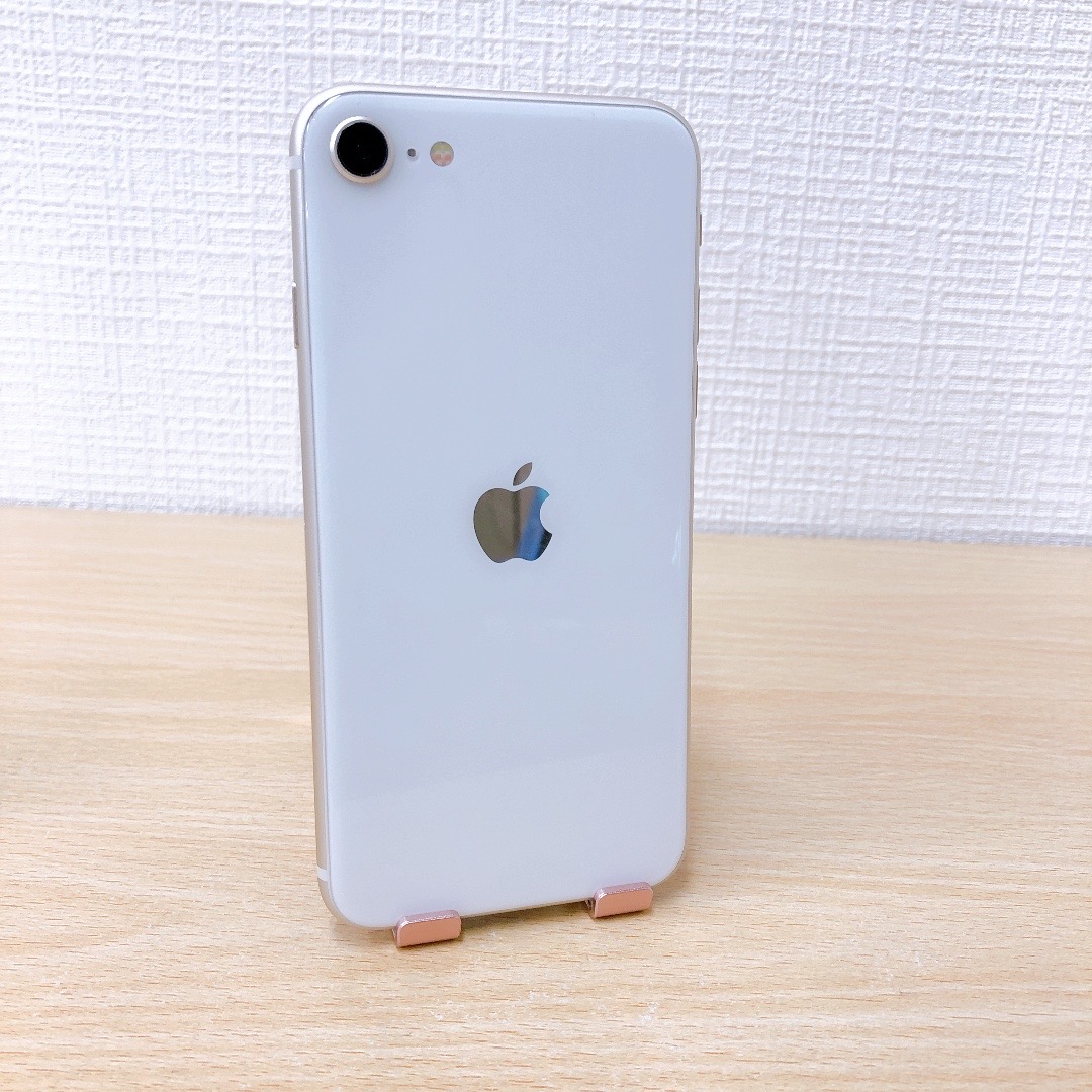 【✨大人気✨】iPhone SE3（64GBホワイト）入荷しました！！📱